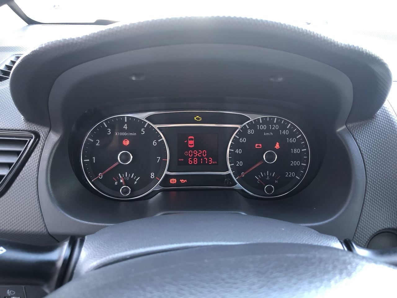 2018 JAC J4 MT TREND TREND L4 1.5L 111 CP 4 PUERTAS STD PIEL BA AA