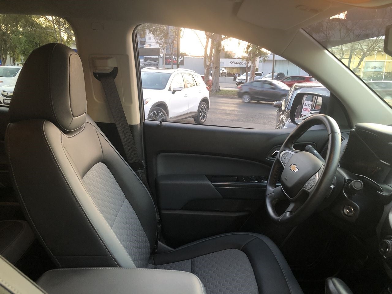 2021 Chevrolet COLORADO COLORADO DOBLE CABINA