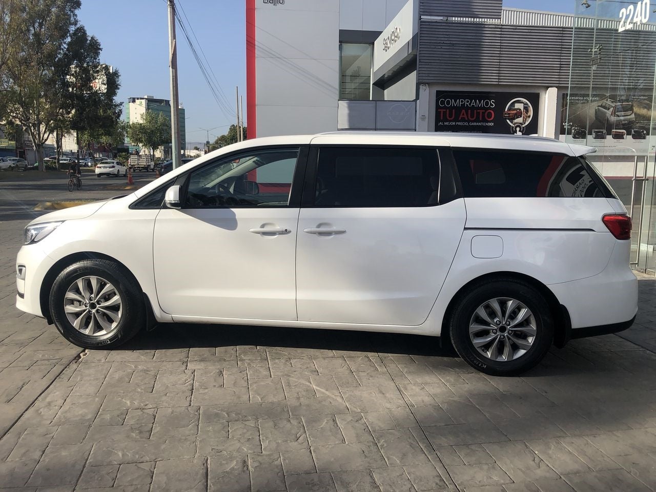 2020 Kia SEDONA SEDONA PE 3.3L LX A/T - 8 P