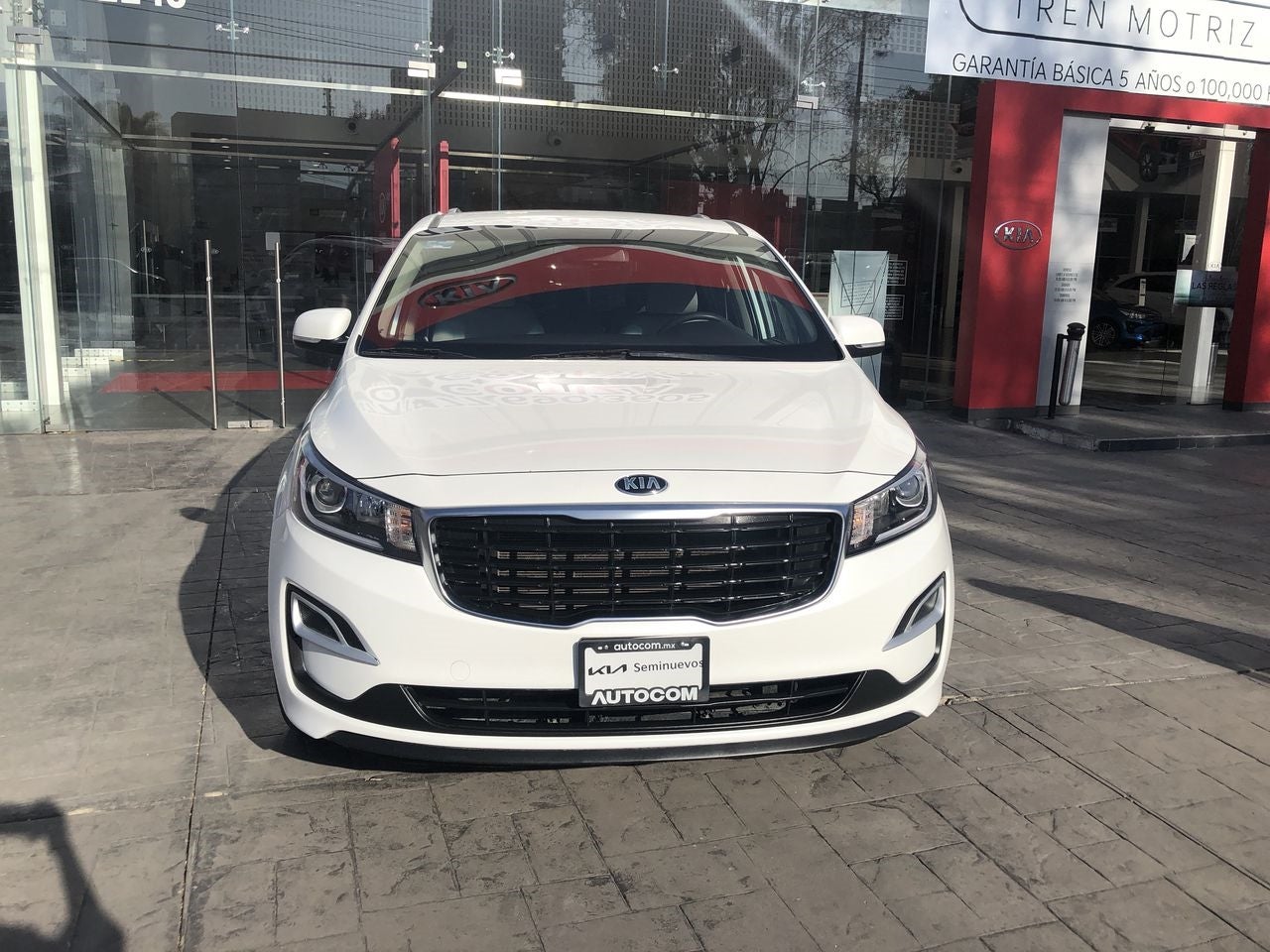 2020 Kia SEDONA SEDONA PE 3.3L LX A/T - 8 P