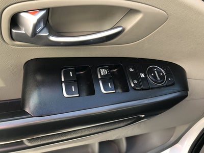 2020 Kia SEDONA SEDONA PE 3.3L LX A/T - 8 P