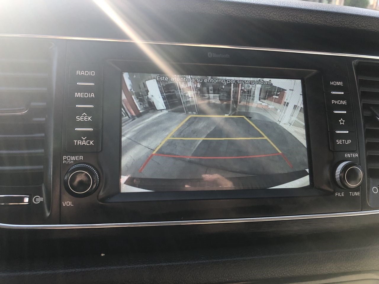 2020 Kia SEDONA SEDONA PE 3.3L LX A/T - 8 P