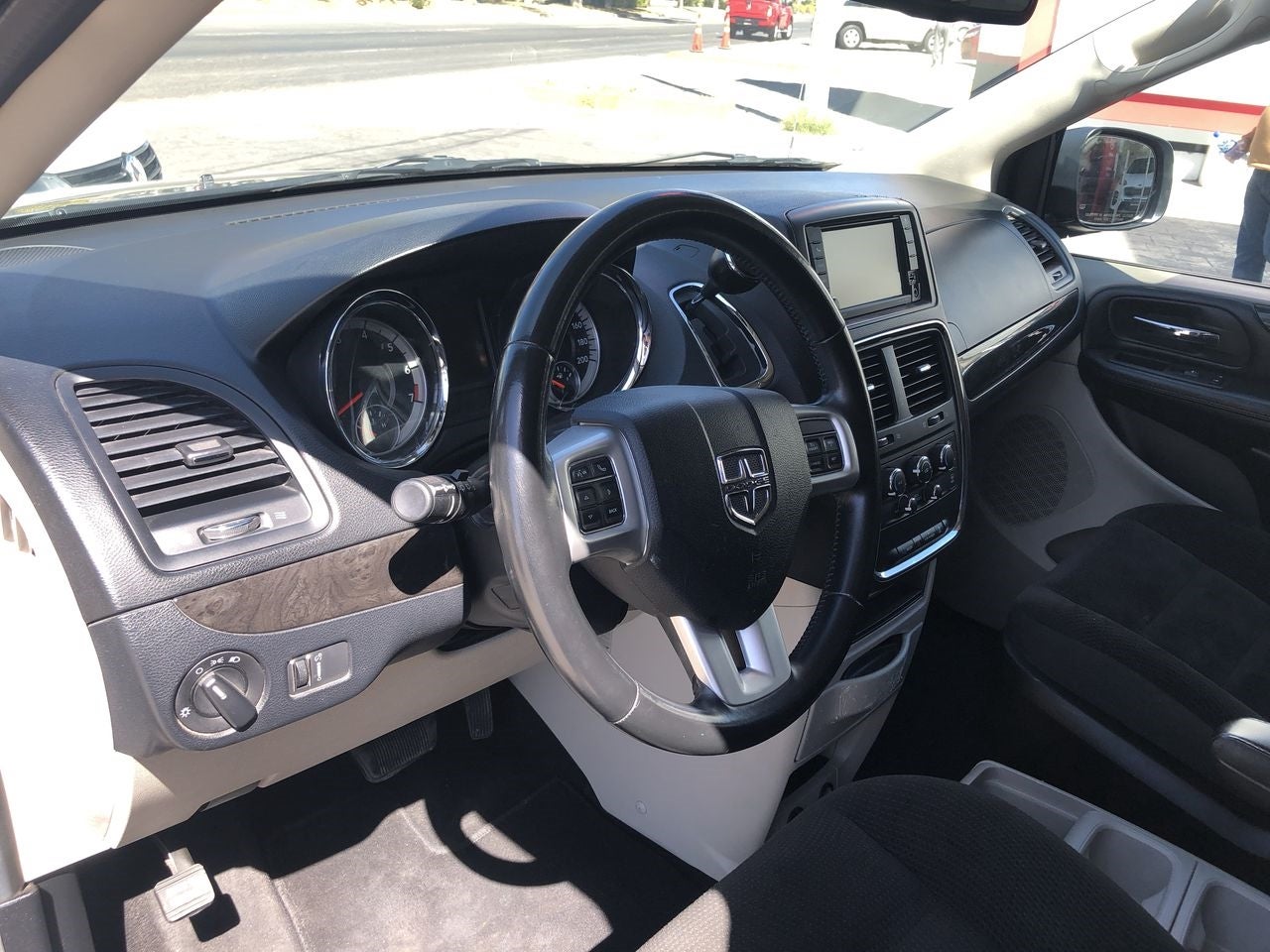 2019 Dodge GRAND CARAVAN SXT, V6, 3.5L, 283 CP, 5 PUERTAS, AUT