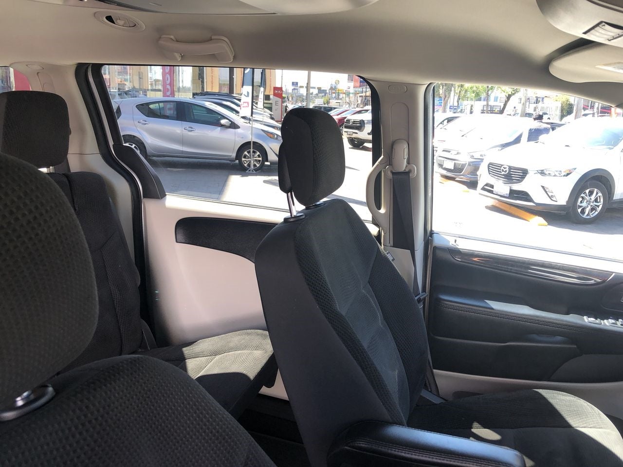 2019 Dodge GRAND CARAVAN SXT, V6, 3.5L, 283 CP, 5 PUERTAS, AUT