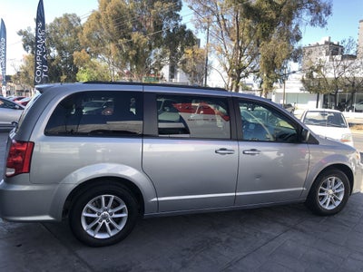 2019 Dodge GRAND CARAVAN SXT, V6, 3.5L, 283 CP, 5 PUERTAS, AUT