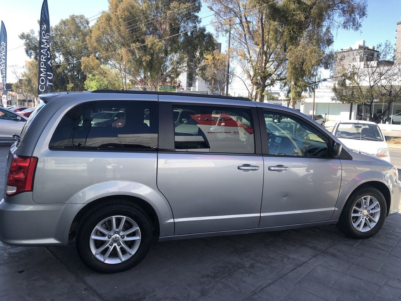 2019 Dodge GRAND CARAVAN SXT, V6, 3.5L, 283 CP, 5 PUERTAS, AUT