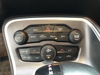 2017 Dodge CHALLENGER DUAL STRIPES, V6, 3.6L, 305 CP, 2 PUERTAS, AUT