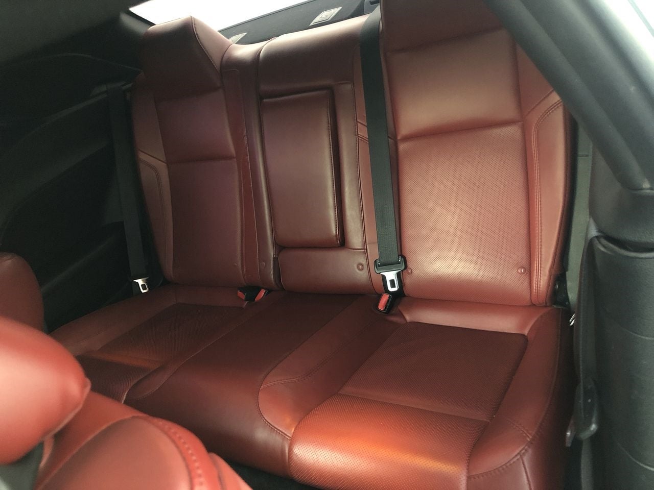 2017 Dodge CHALLENGER DUAL STRIPES, V6, 3.6L, 305 CP, 2 PUERTAS, AUT