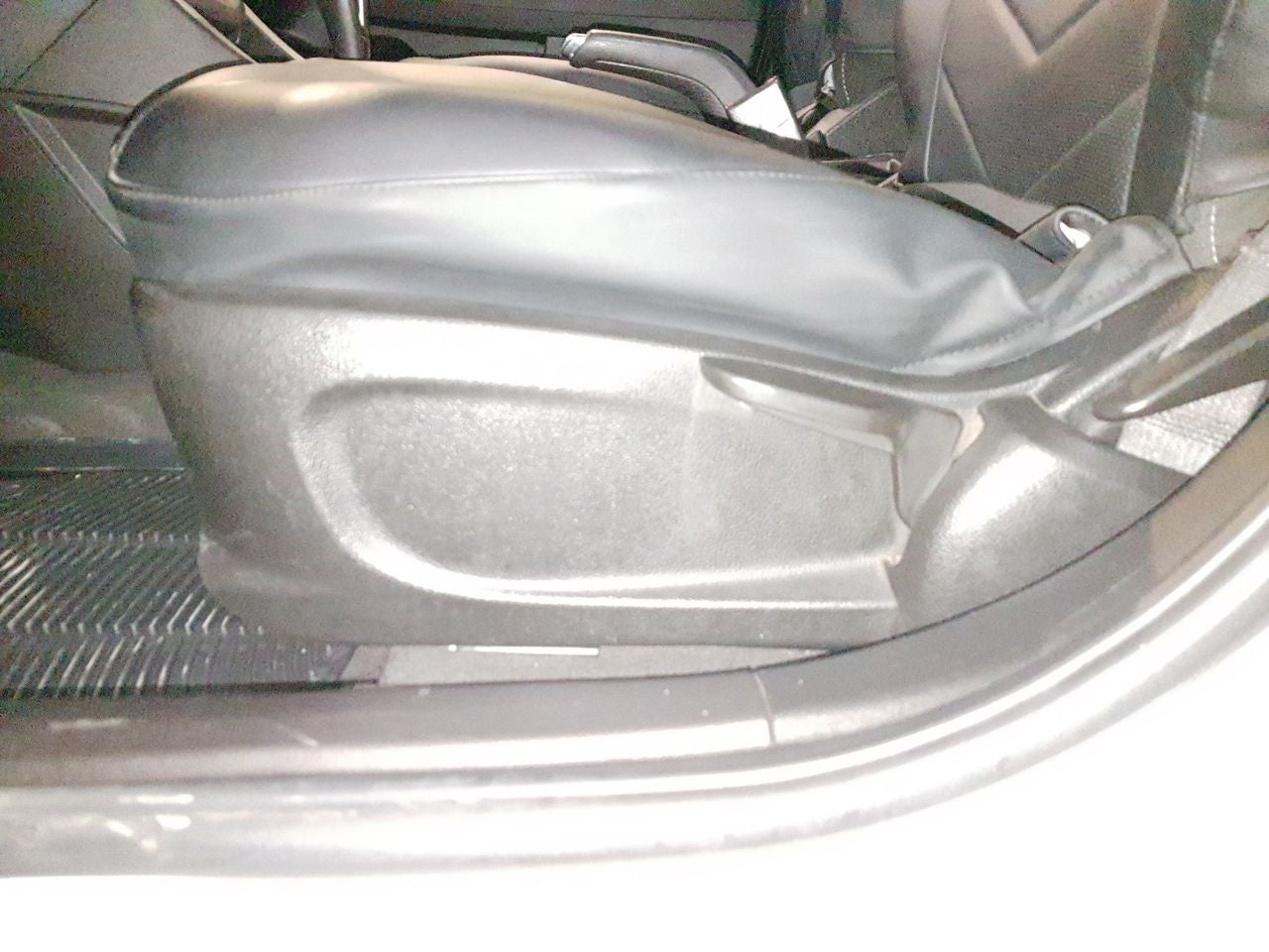 2016 Chevrolet SONIC LTZ, L4, 1.6L, 115 CP, 4 PUERTAS, AUT