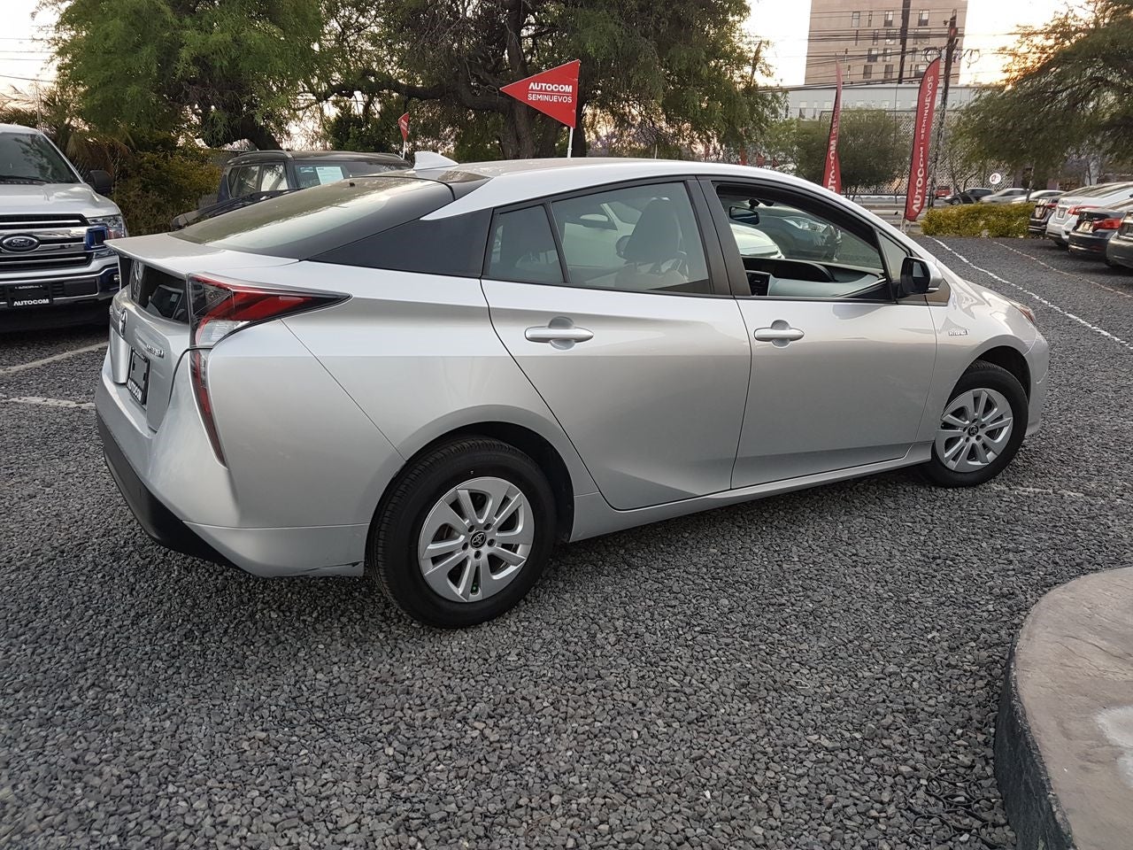 2017 Toyota PRIUS PRIUS BASE AT