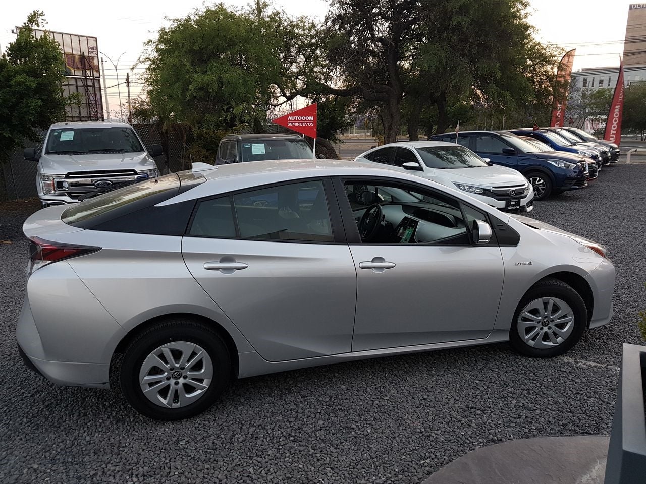 2017 Toyota PRIUS PRIUS BASE AT