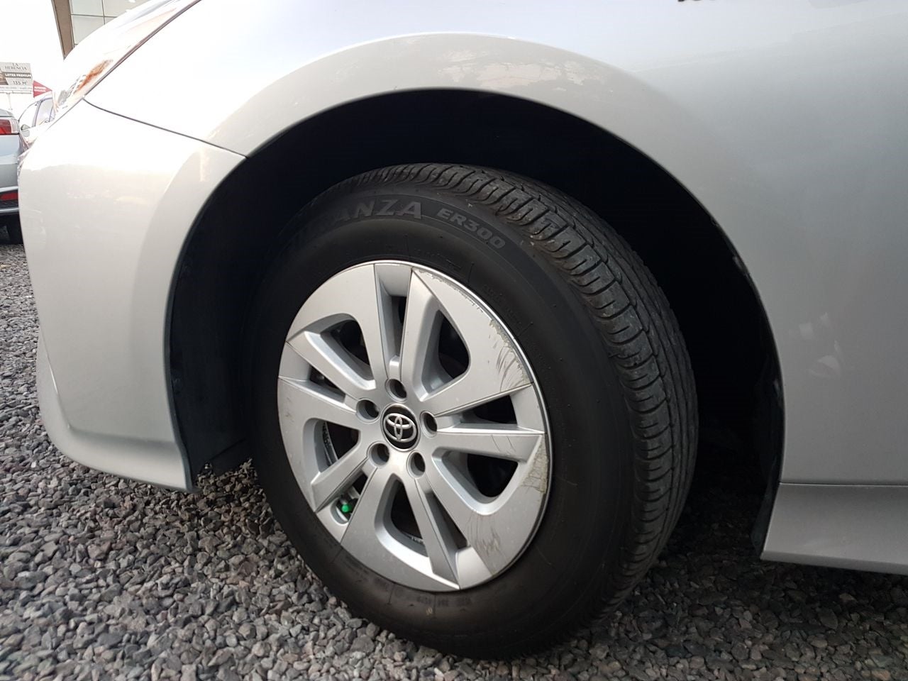 2017 Toyota PRIUS PRIUS BASE AT