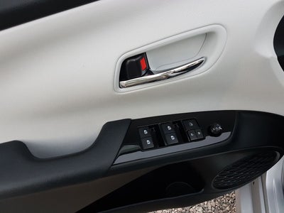 2017 Toyota PRIUS PRIUS BASE AT