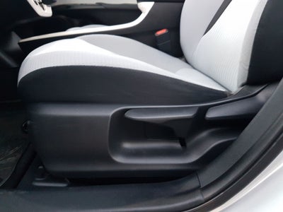 2017 Toyota PRIUS PRIUS BASE AT