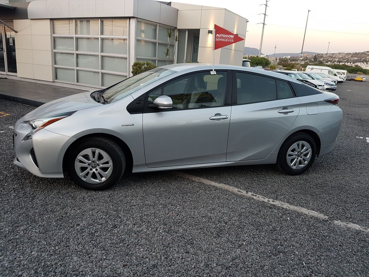 2017 Toyota PRIUS PRIUS BASE AT