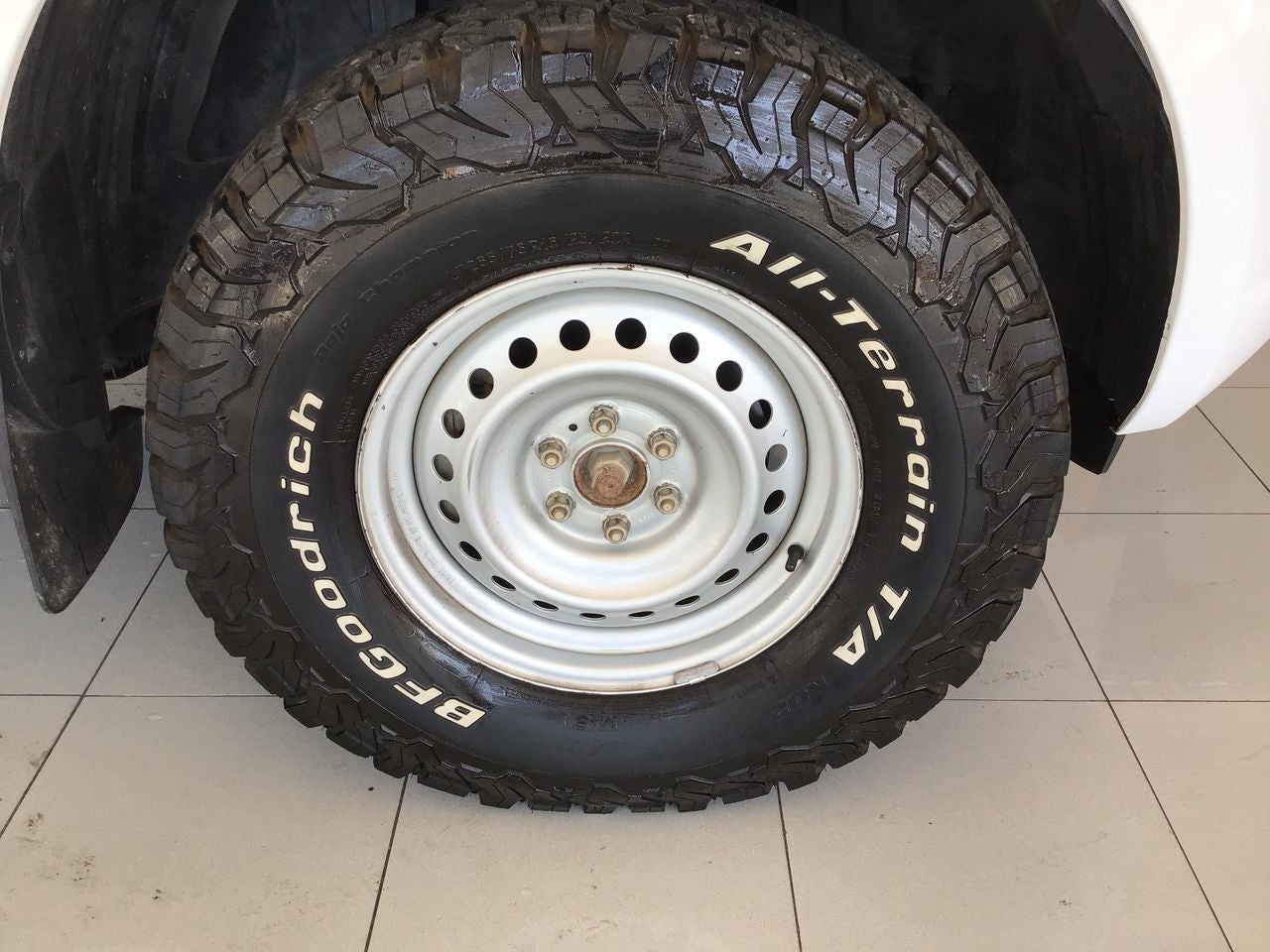 2018 Nissan FRONTIER PRO-4X, V6, 4.0L, 261 CP, 4 PUERTAS, AUT, 4X4