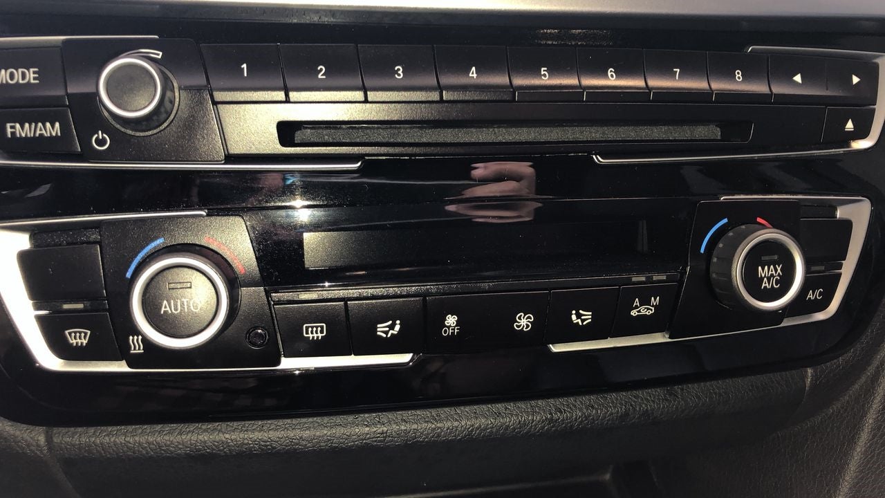 2017 BMW SERIES 3 330IA LUXURY LINE AUTO