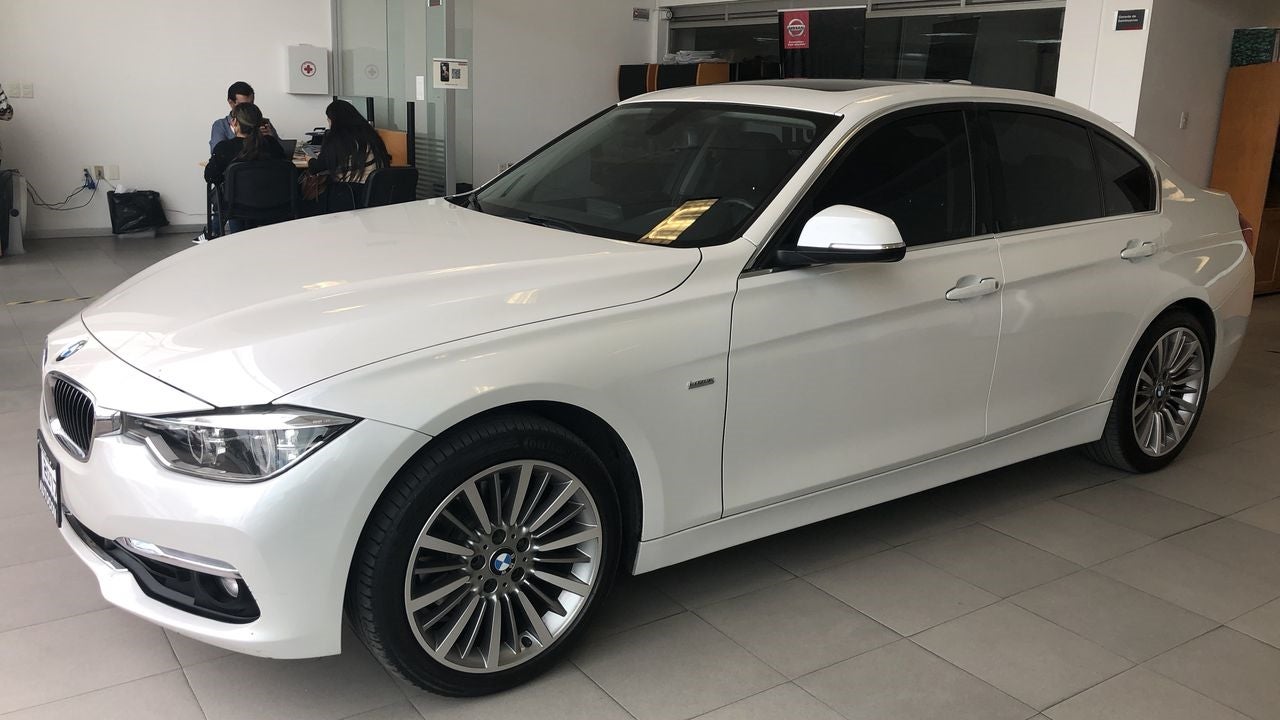 2017 BMW SERIES 3 330IA LUXURY LINE AUTO