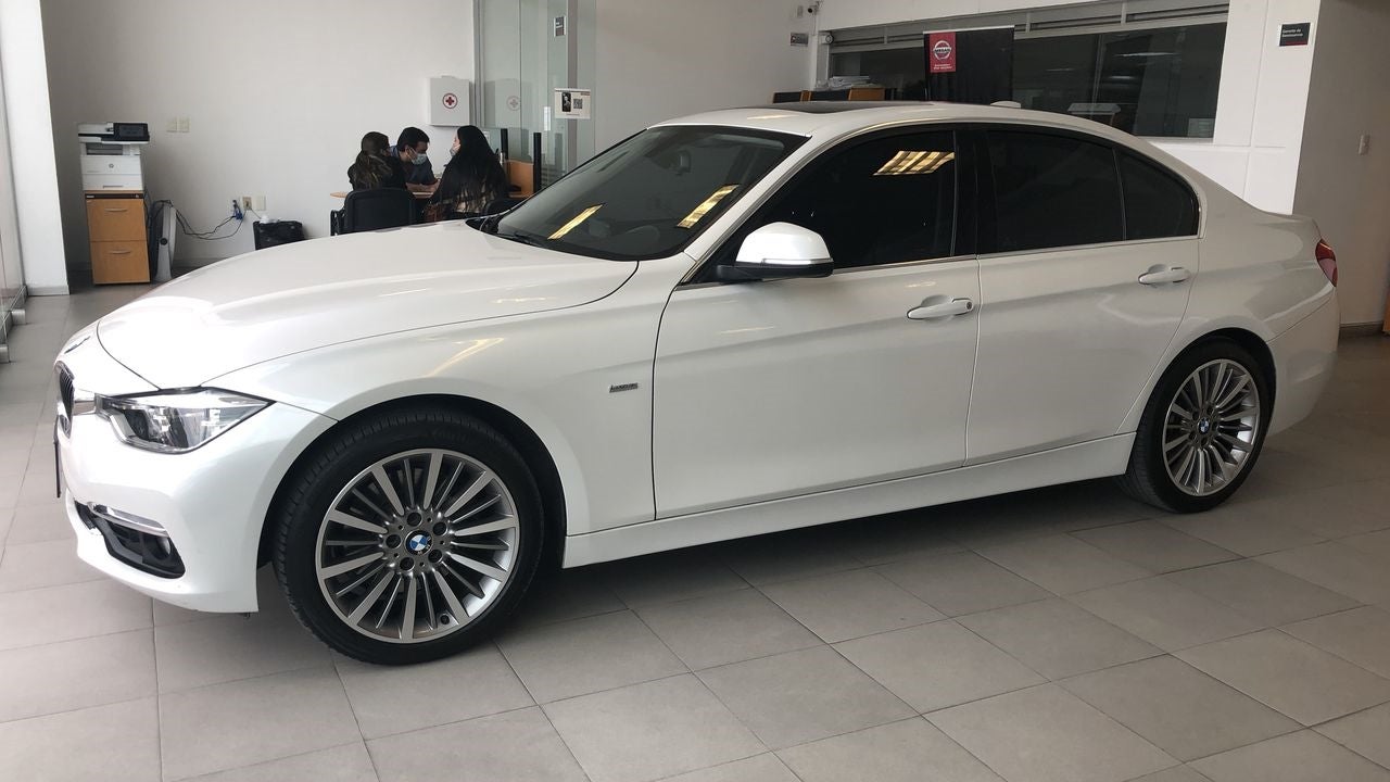 2017 BMW SERIES 3 330IA LUXURY LINE AUTO