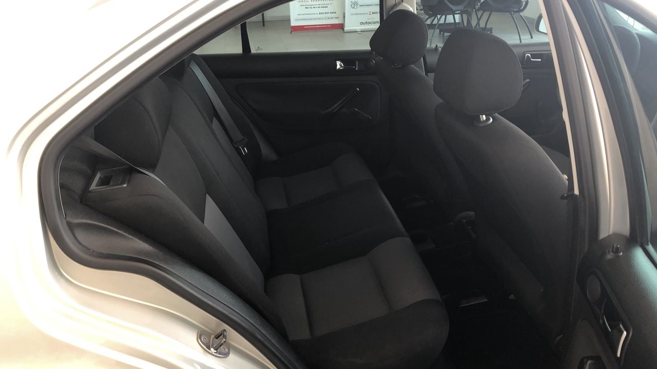 2012 Volkswagen JETTA CLASICO JETTA CLASICO CL