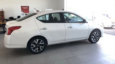 2019 Nissan VERSA VERSA ADVANCE MT