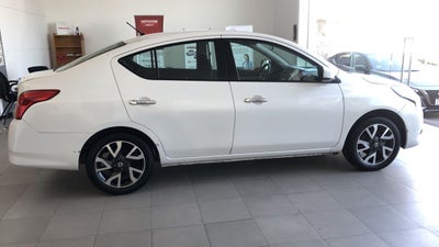 2019 Nissan VERSA VERSA ADVANCE MT