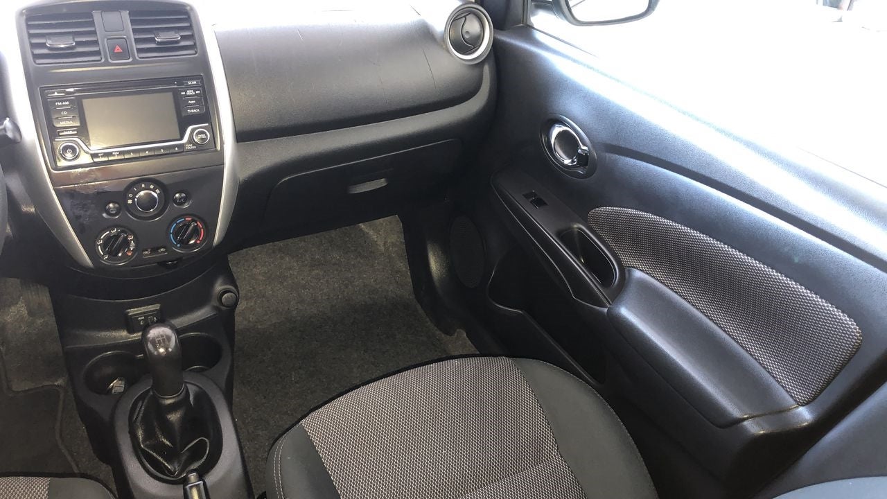 2019 Nissan VERSA VERSA ADVANCE MT