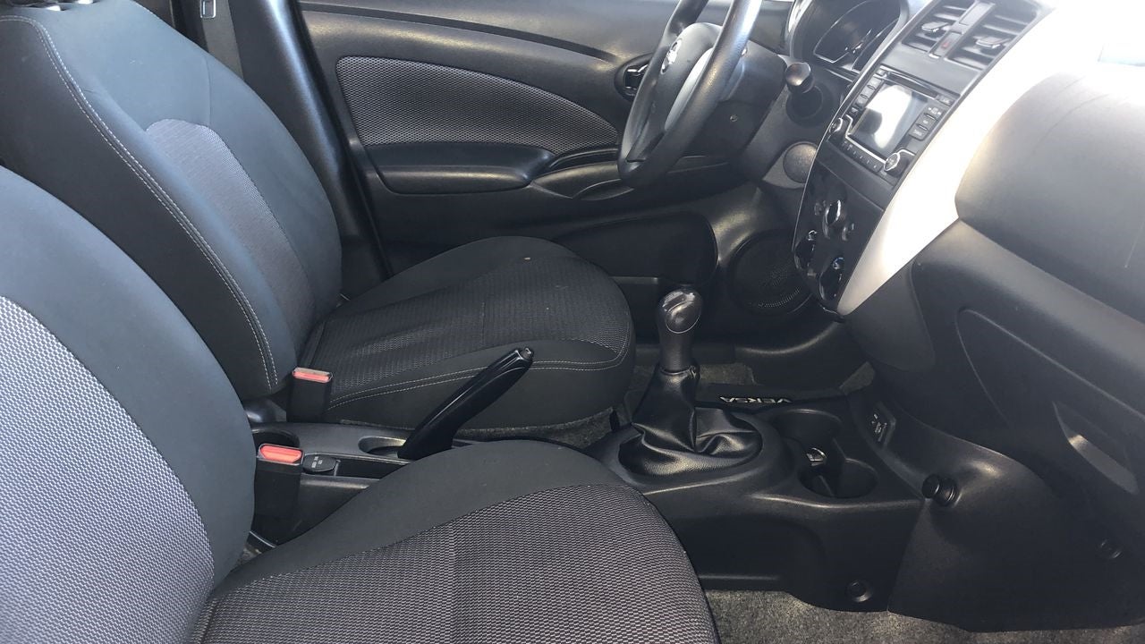 2019 Nissan VERSA VERSA ADVANCE MT