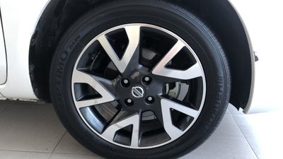 2019 Nissan VERSA VERSA ADVANCE MT
