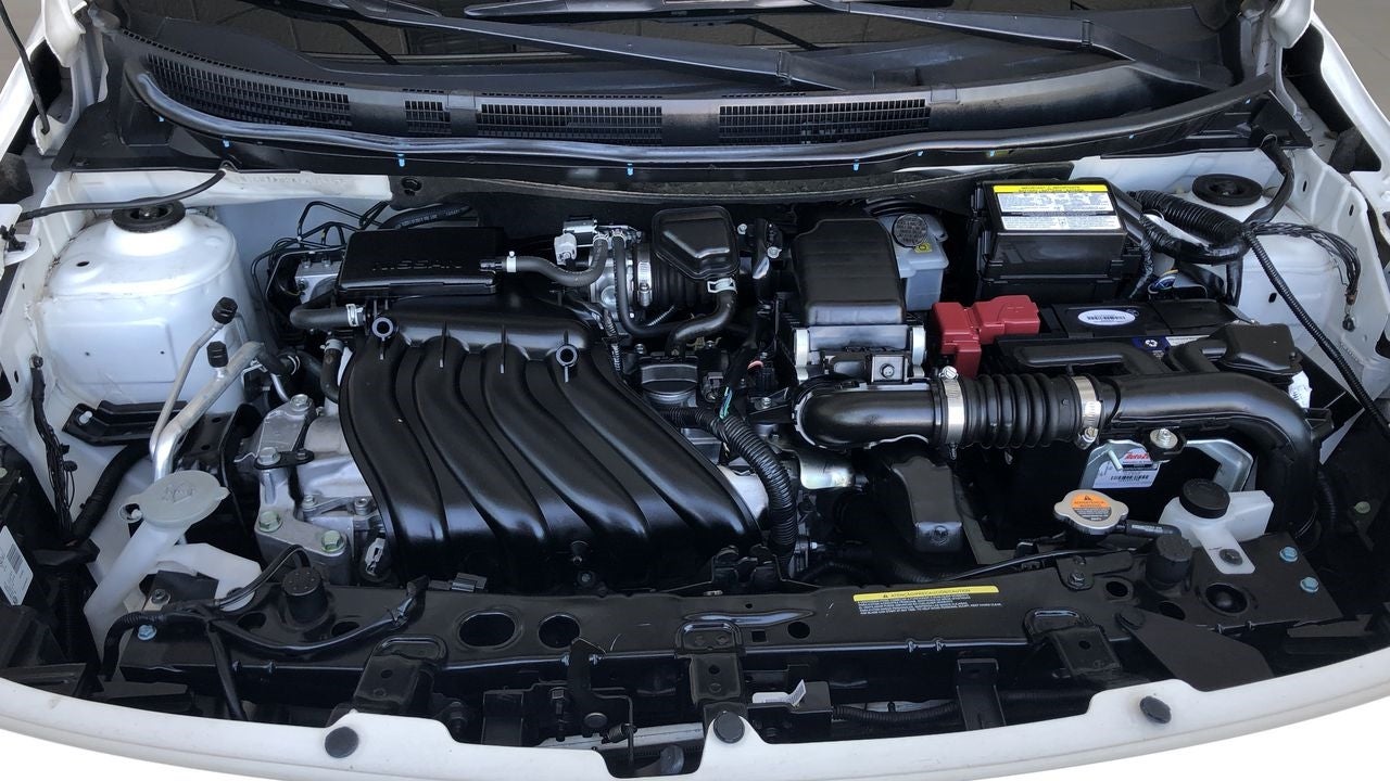 2019 Nissan VERSA VERSA ADVANCE MT