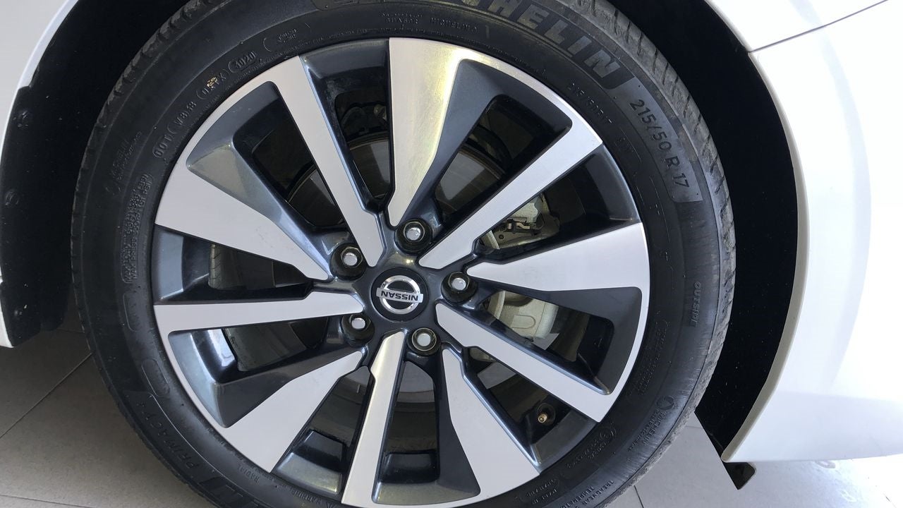2021 Nissan SENTRA SENTRA EXCLUSIVE CVT