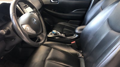 2017 Nissan LEAF LEAF SL