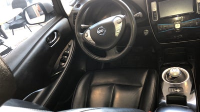 2017 Nissan LEAF LEAF SL