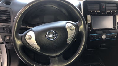 2017 Nissan LEAF LEAF SL