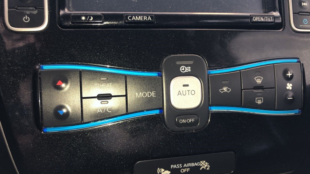 2017 Nissan LEAF LEAF SL