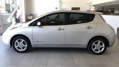 2017 Nissan LEAF LEAF SL