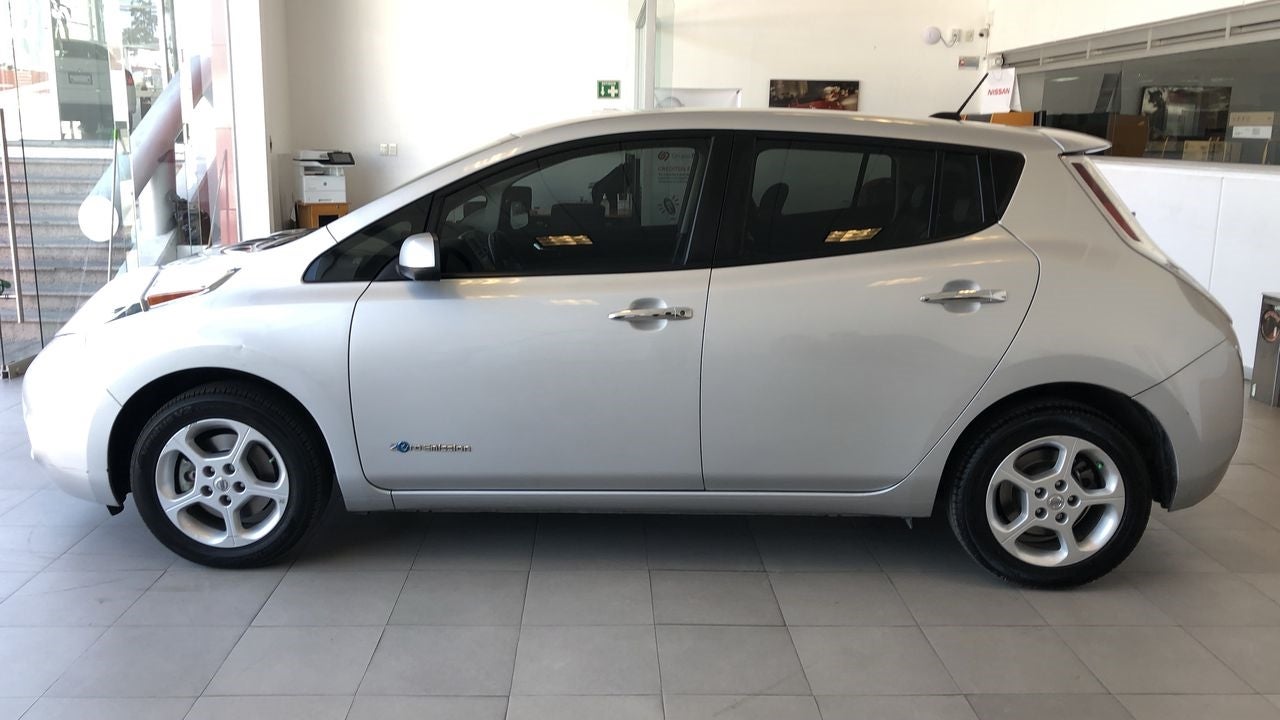 2017 Nissan LEAF LEAF SL