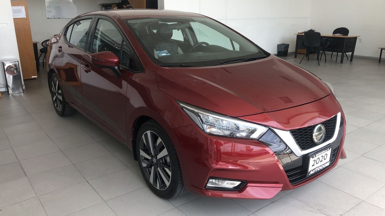 2020 Nissan VERSA VERSA PLATINUM CVT