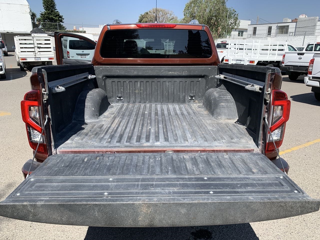 2021 Nissan FRONTIER FRONTIER PLATINUM LE TA