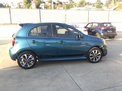 2020 Nissan MARCH SR NAVI, L4, 1.6L, 106 CP, 5 PUERTAS, STD