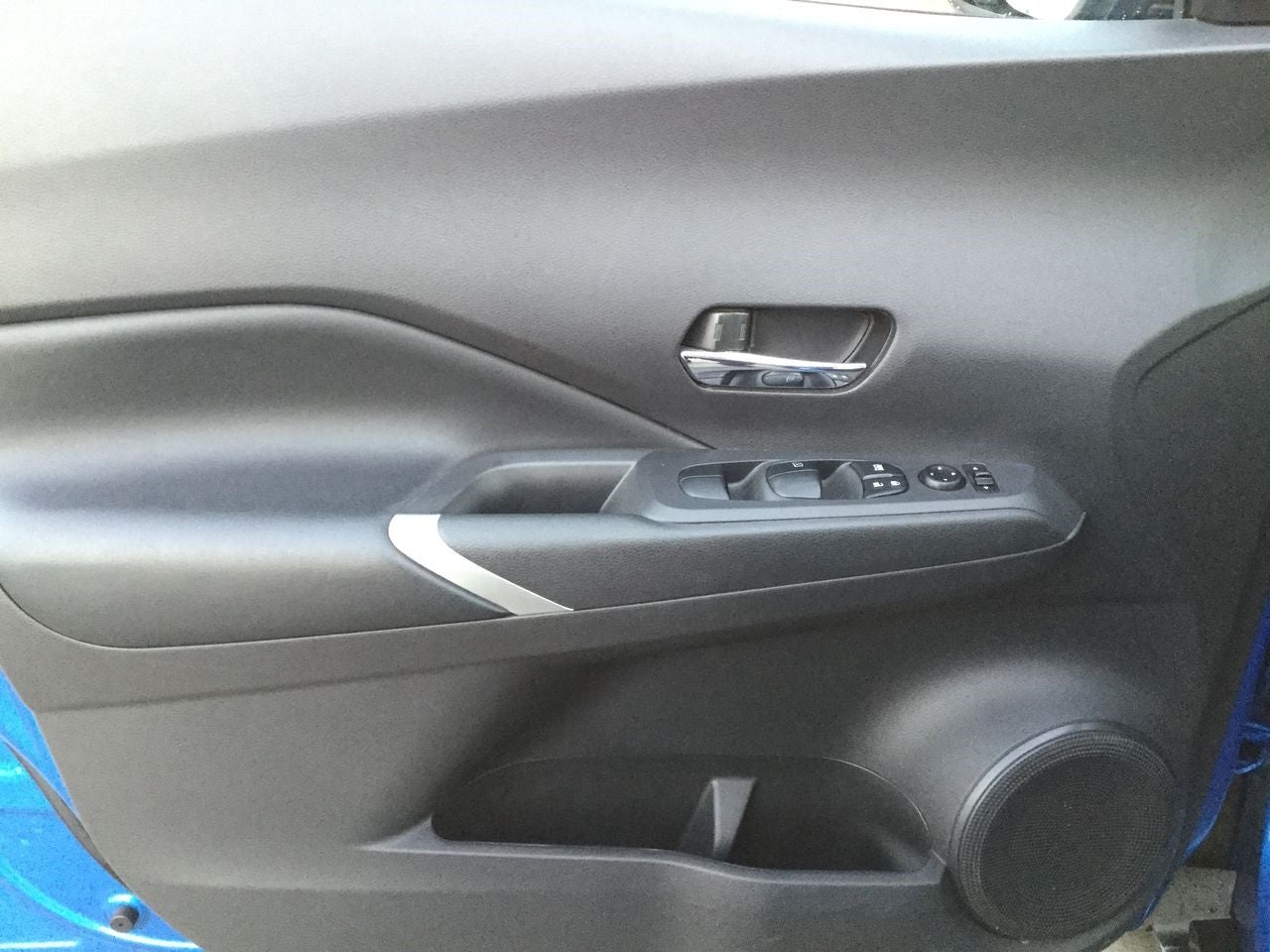 2021 Nissan KICKS KICKS  PLATINUM CVT