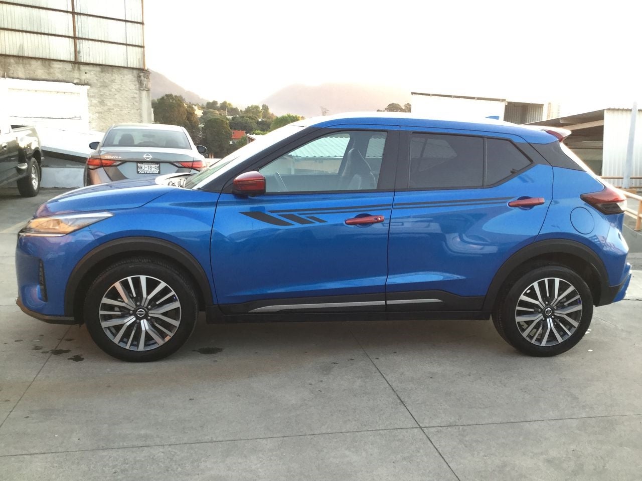 2021 Nissan KICKS KICKS  PLATINUM CVT