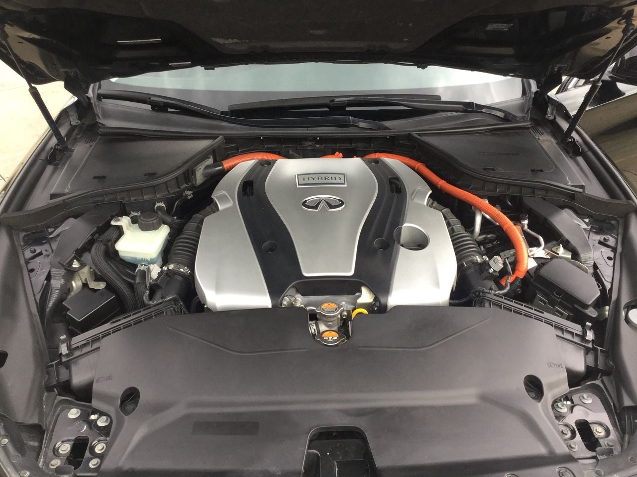 2016 INFINITI Q50 Q50 3.5 HYBRID T/A RWD