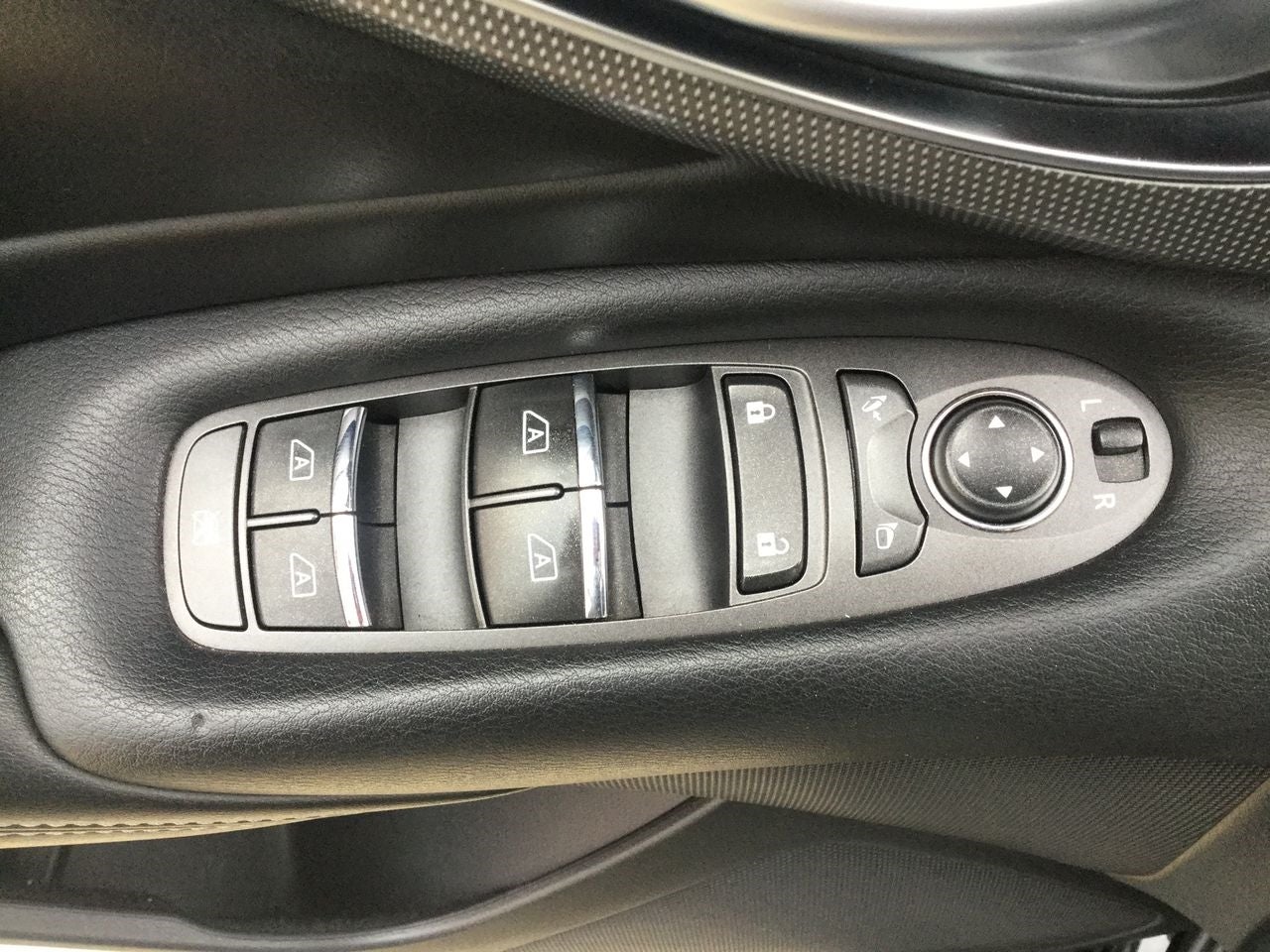 2016 INFINITI Q50 Q50 3.5 HYBRID T/A RWD