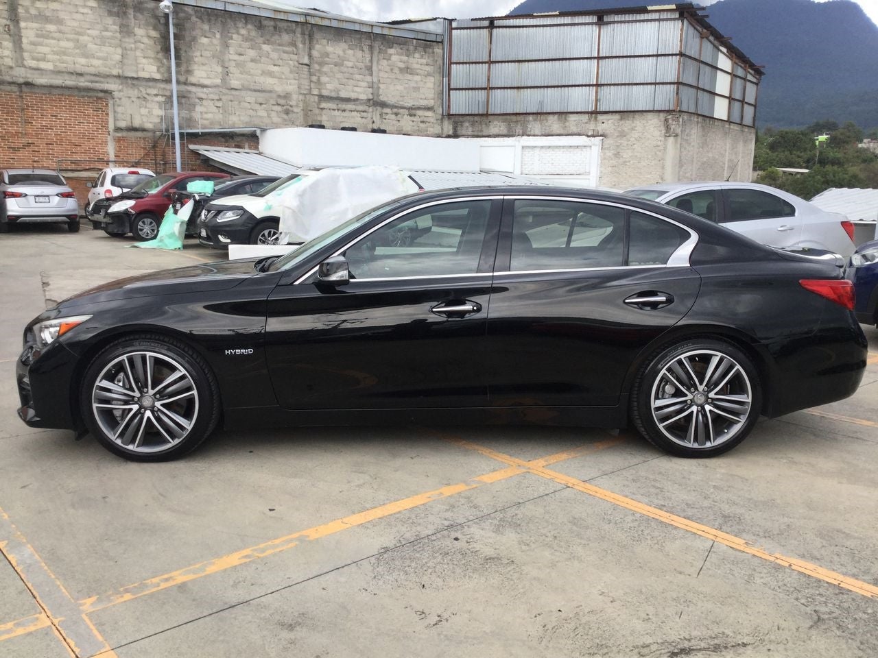 2016 INFINITI Q50 Q50 3.5 HYBRID T/A RWD