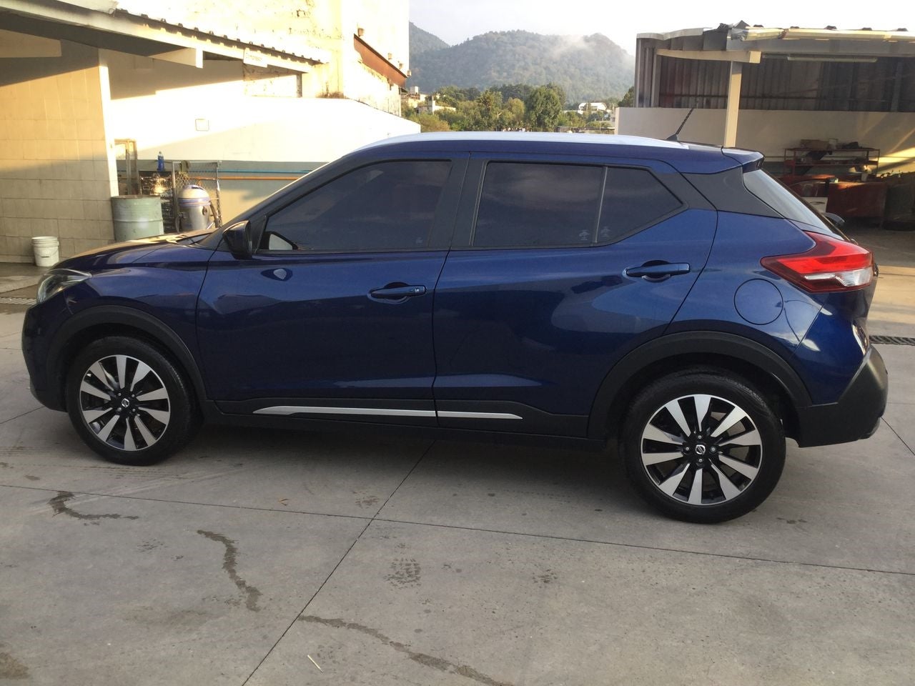 2019 Nissan KICKS KICKS ADVANCE CVT A/C NEGRO