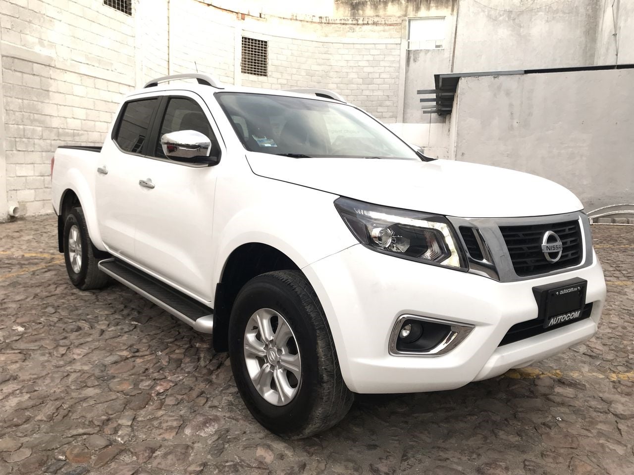 2020 Nissan FRONTIER PLATINUM LE, L4, 2.5L, 166 CP, 4 PUERTAS, STD