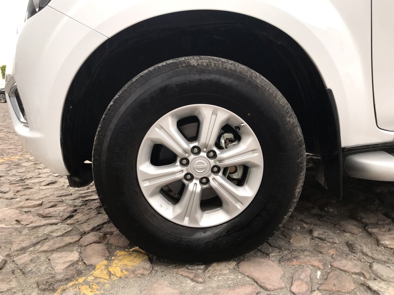 2020 Nissan FRONTIER PLATINUM LE, L4, 2.5L, 166 CP, 4 PUERTAS, STD