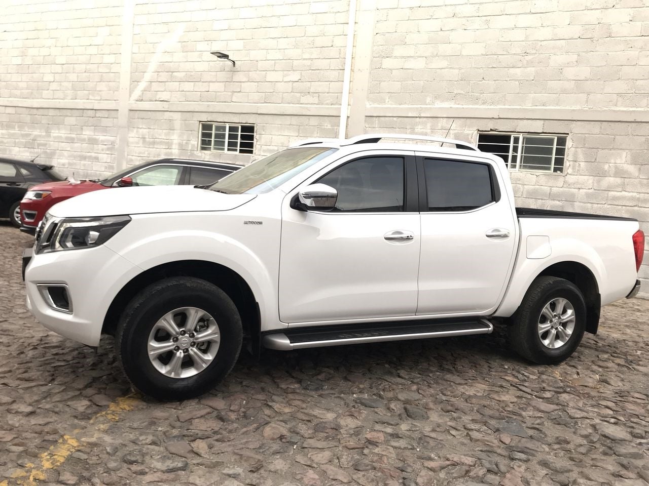 2020 Nissan FRONTIER PLATINUM LE, L4, 2.5L, 166 CP, 4 PUERTAS, STD