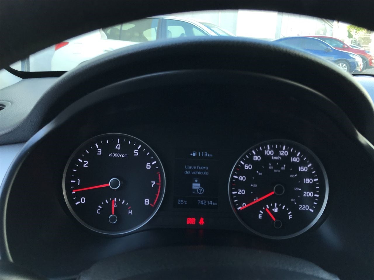 2020 Kia RIO EX, L4, 1.6L, 121 CP, 5 PUERTAS, STD